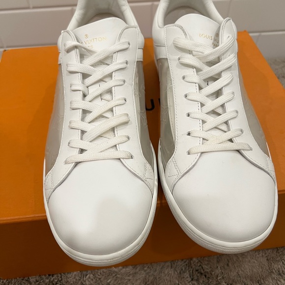 Louis Vuitton Luxembourg Sneaker - Picture 5 of 7